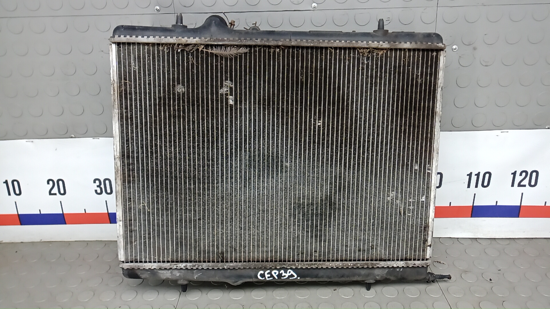 Радиатор охлаждения двигателя основной