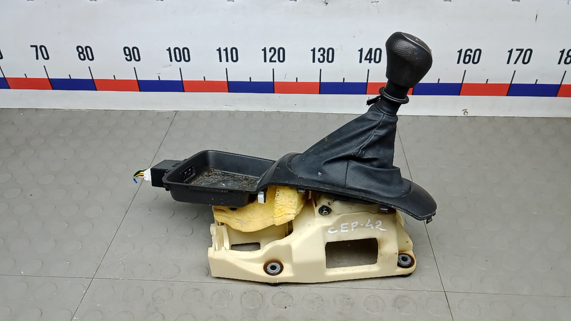 Кулиса МКПП / АКПП