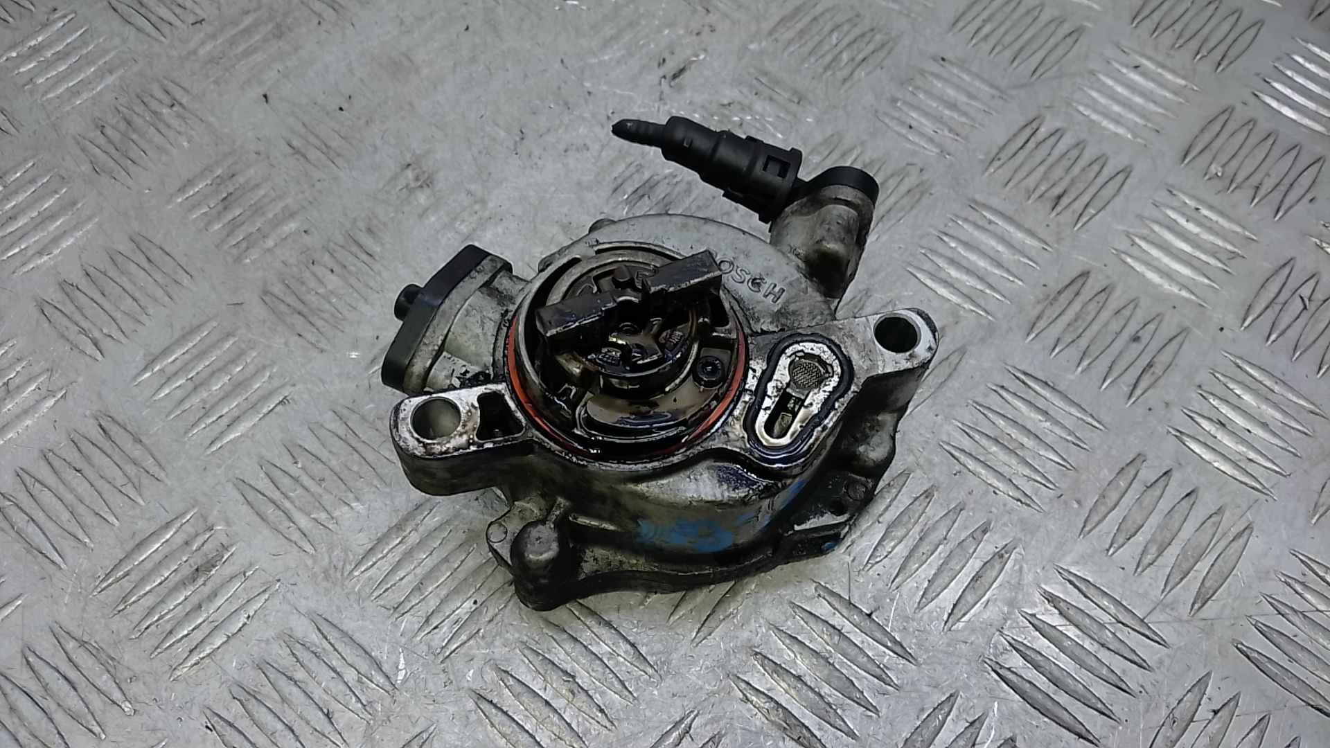 Насос вакуумный