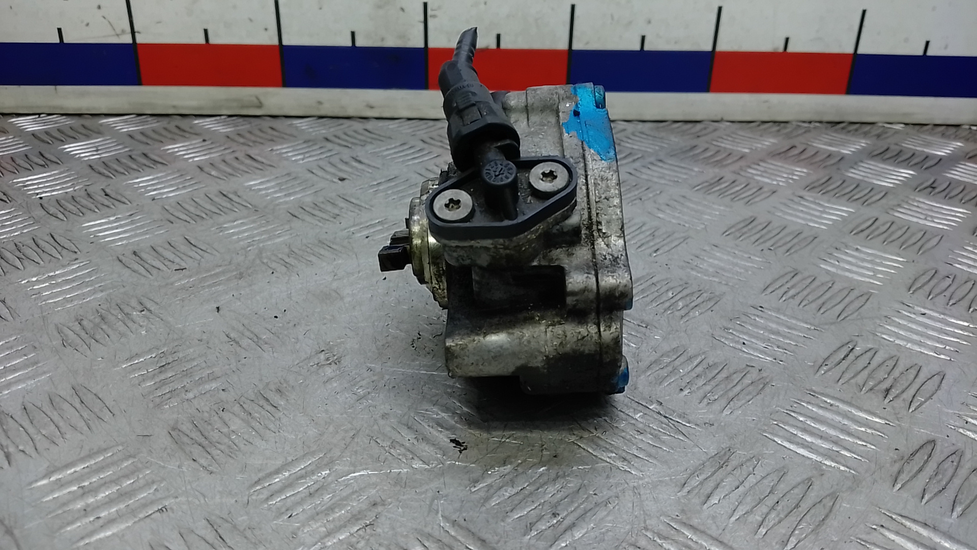 Насос вакуумный