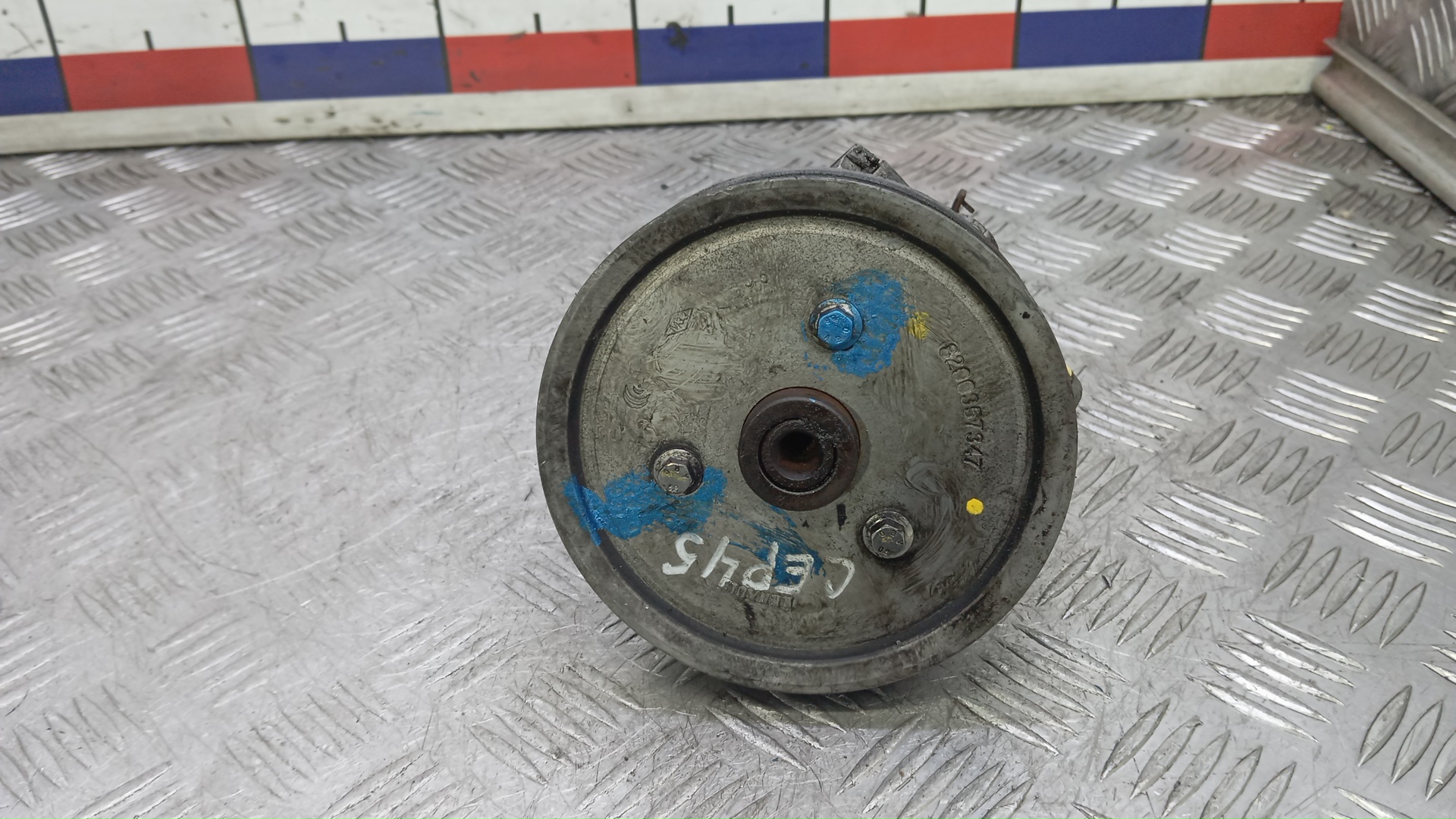 Насос ГУР (гидроусилитель руля)