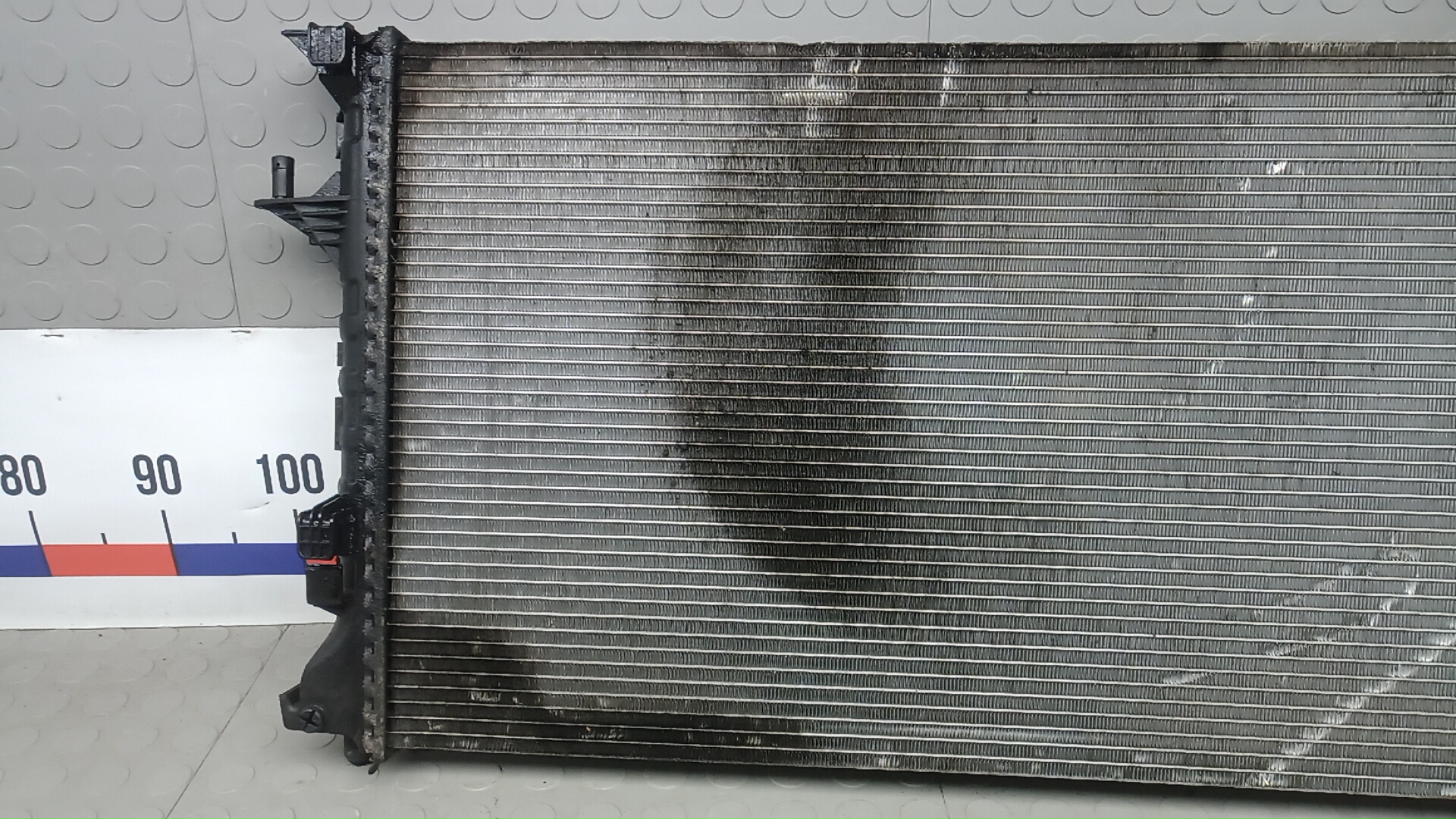 Радиатор охлаждения двигателя основной