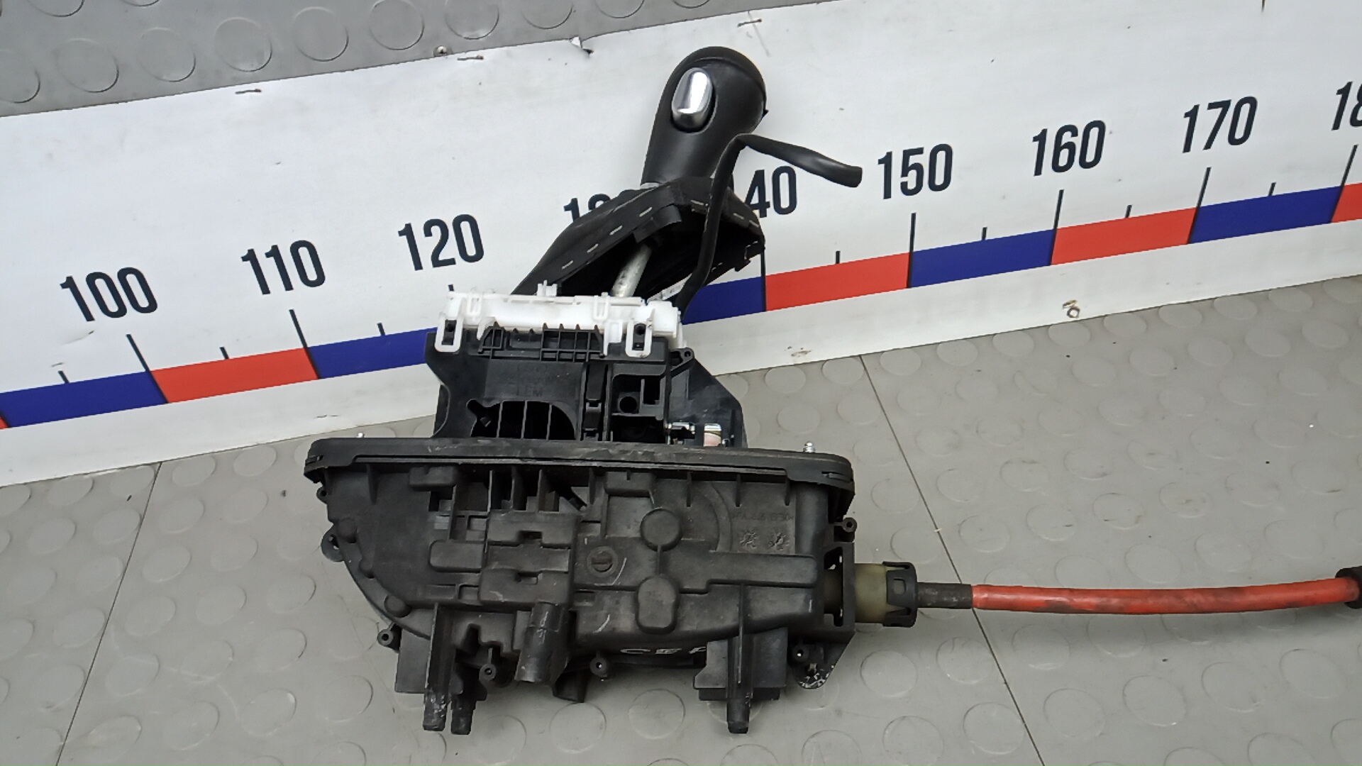 Кулиса МКПП / АКПП