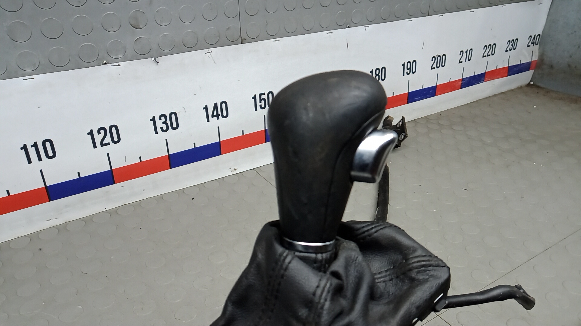 Кулиса МКПП / АКПП