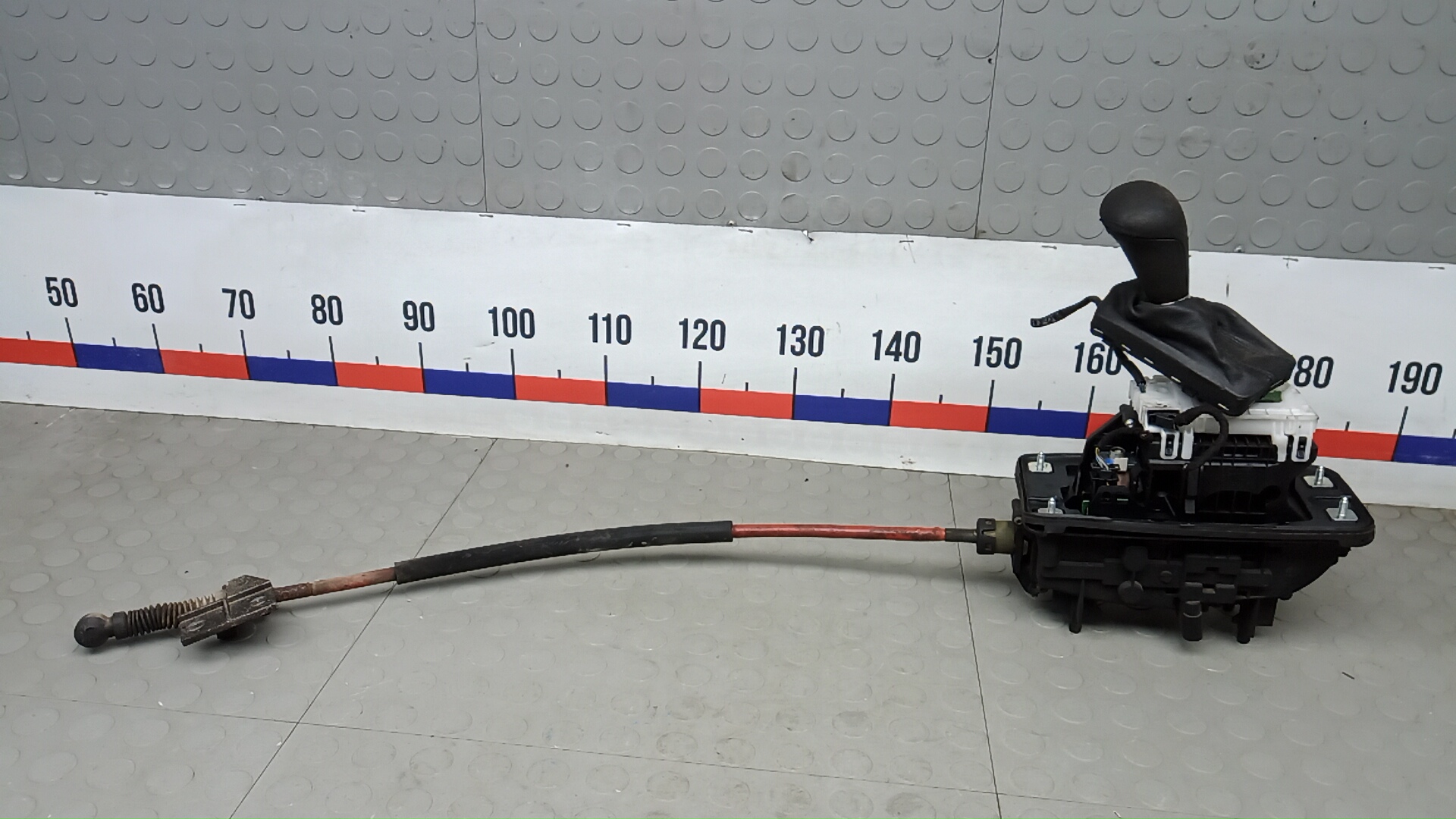 Кулиса МКПП / АКПП