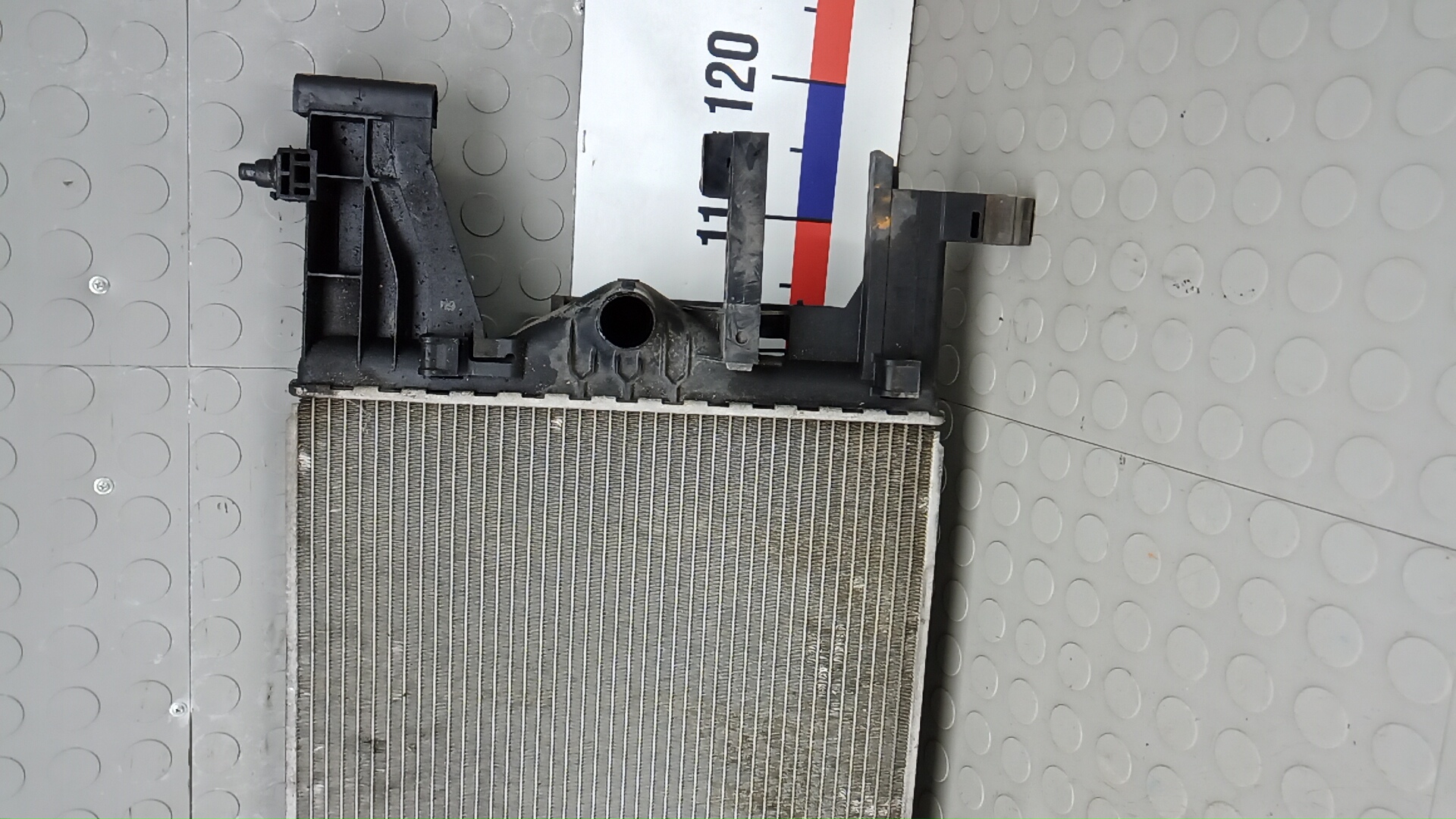 Радиатор охлаждения двигателя основной