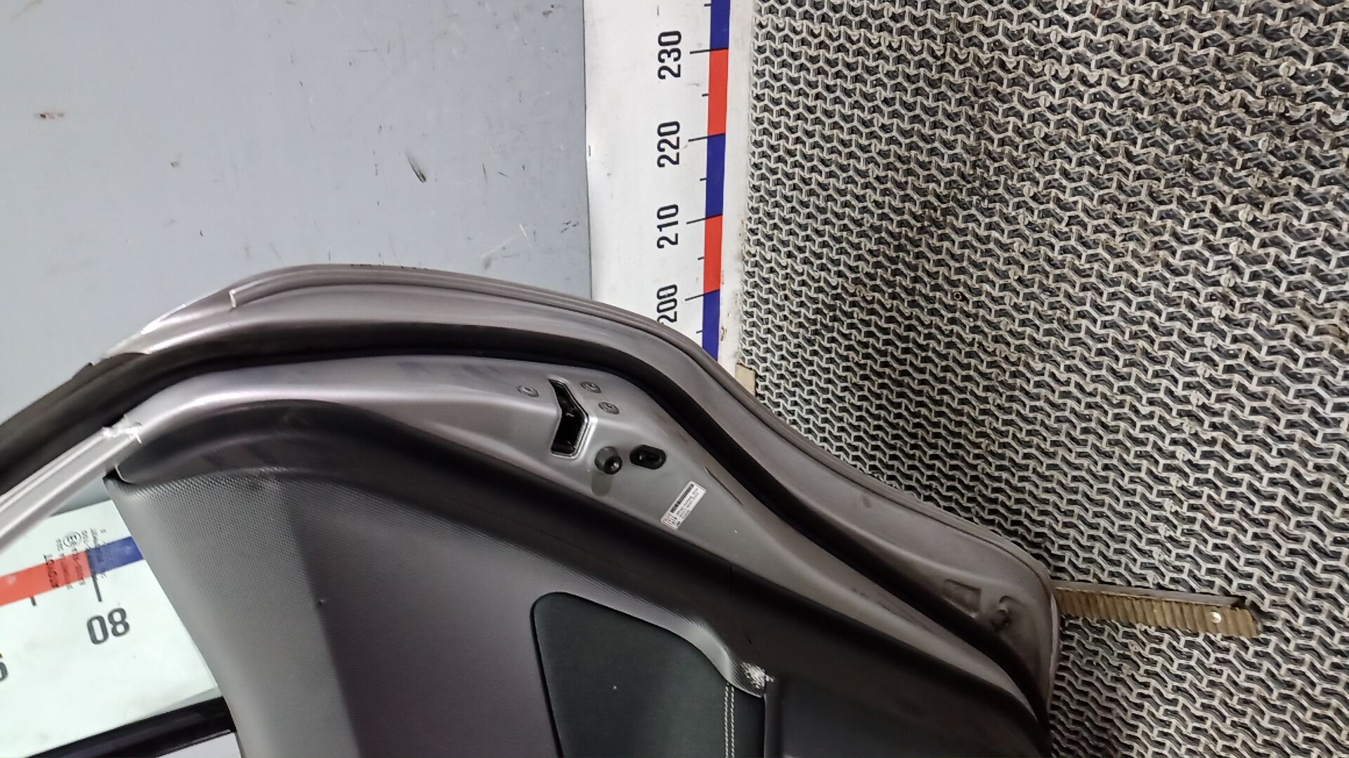 Дверь задняя правая