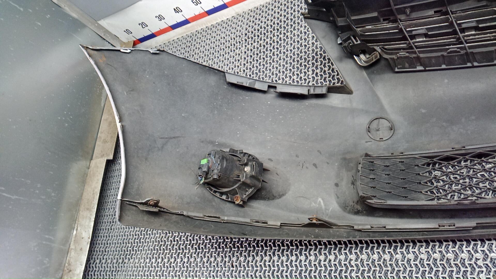 Бампер передний