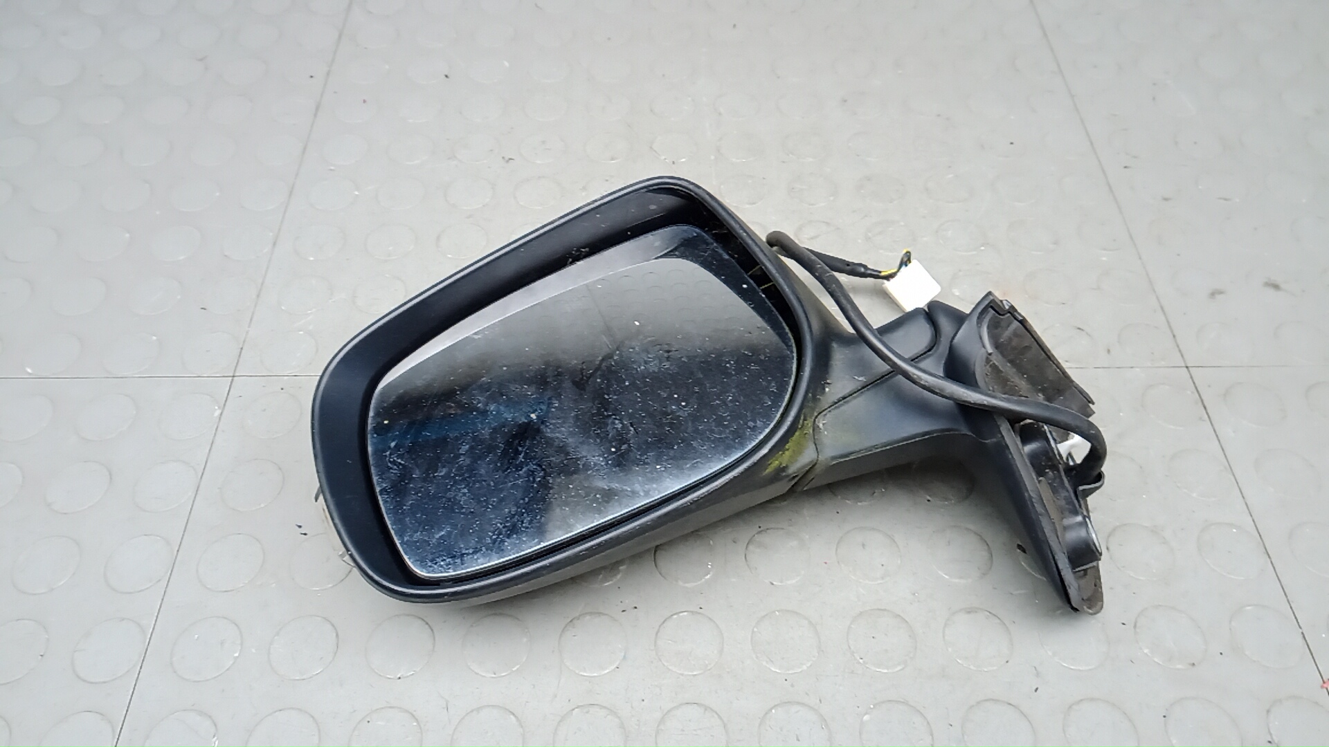 Зеркало левое электрическое