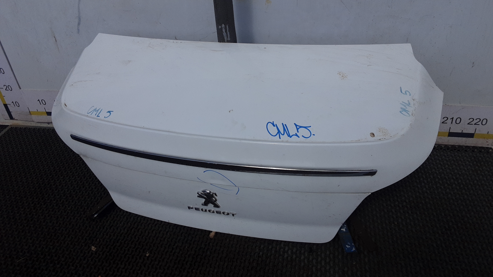 Крышка багажника