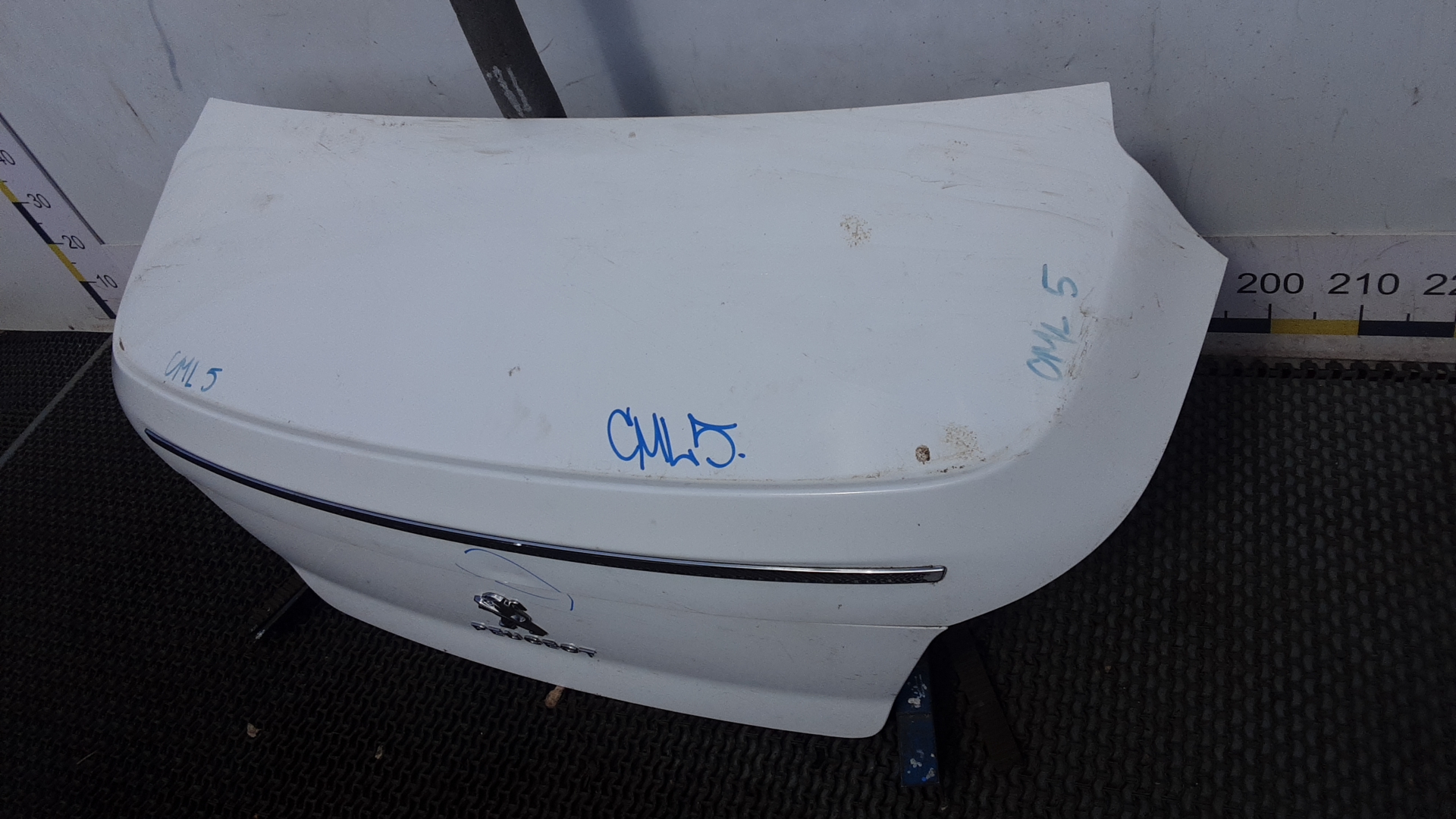 Крышка багажника