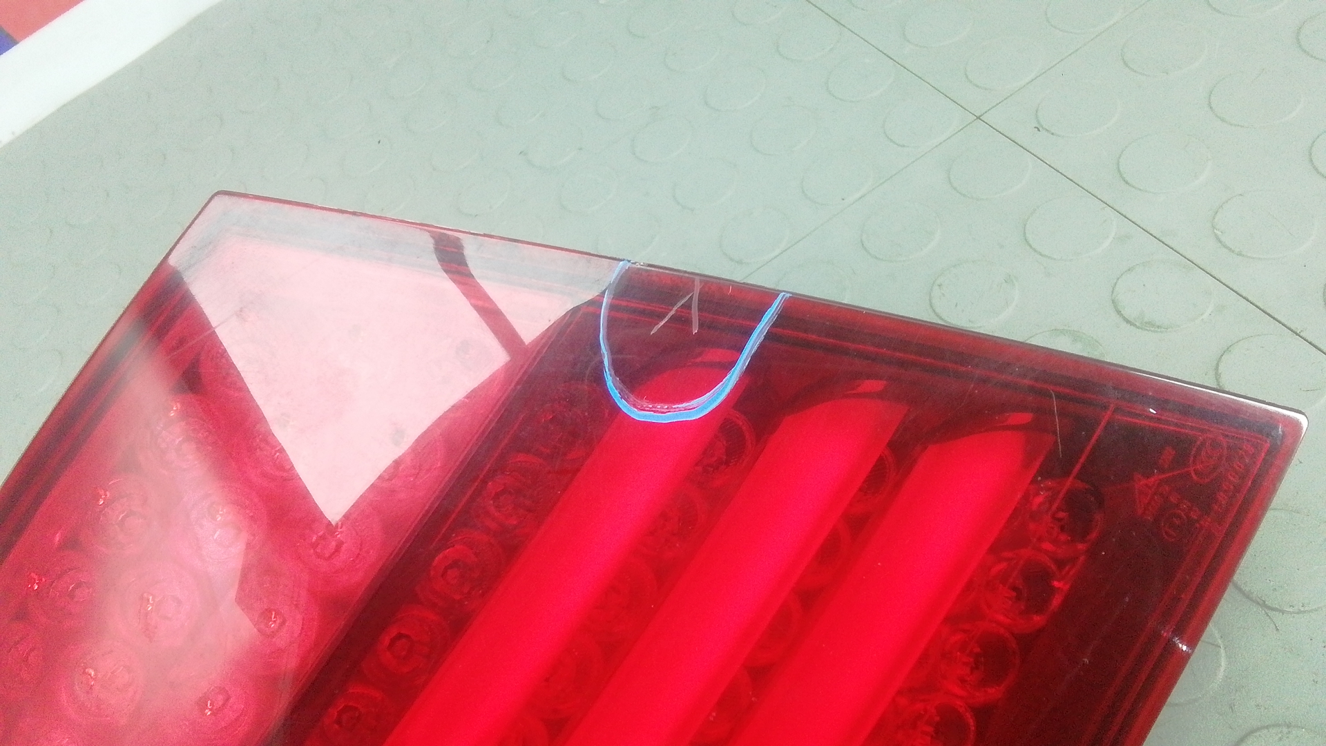 Фонарь задний левый