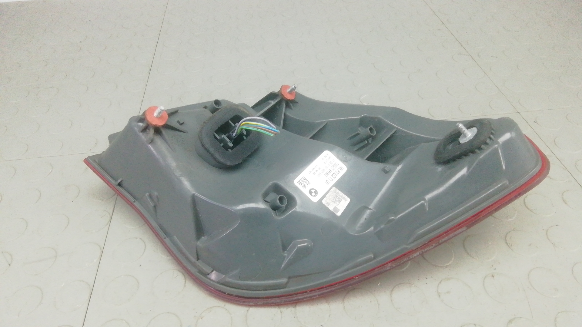 Фонарь задний левый