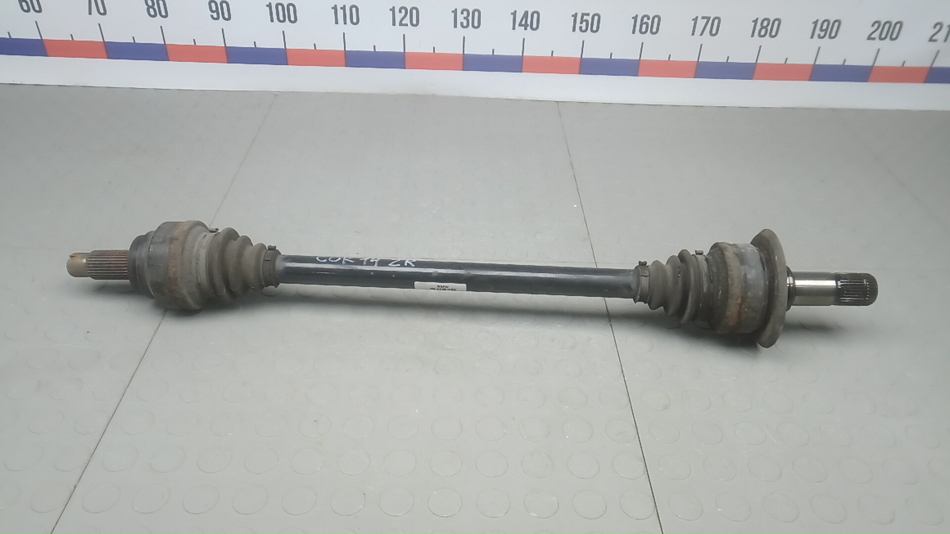 Полуось задняя правая