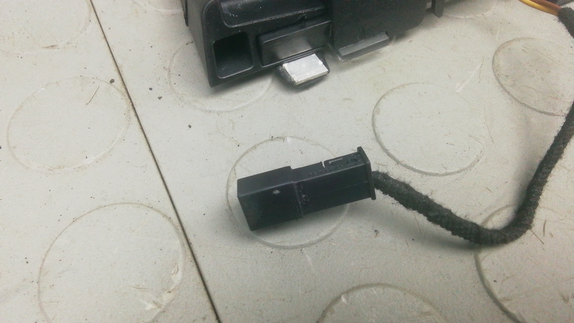 Фонарь задний