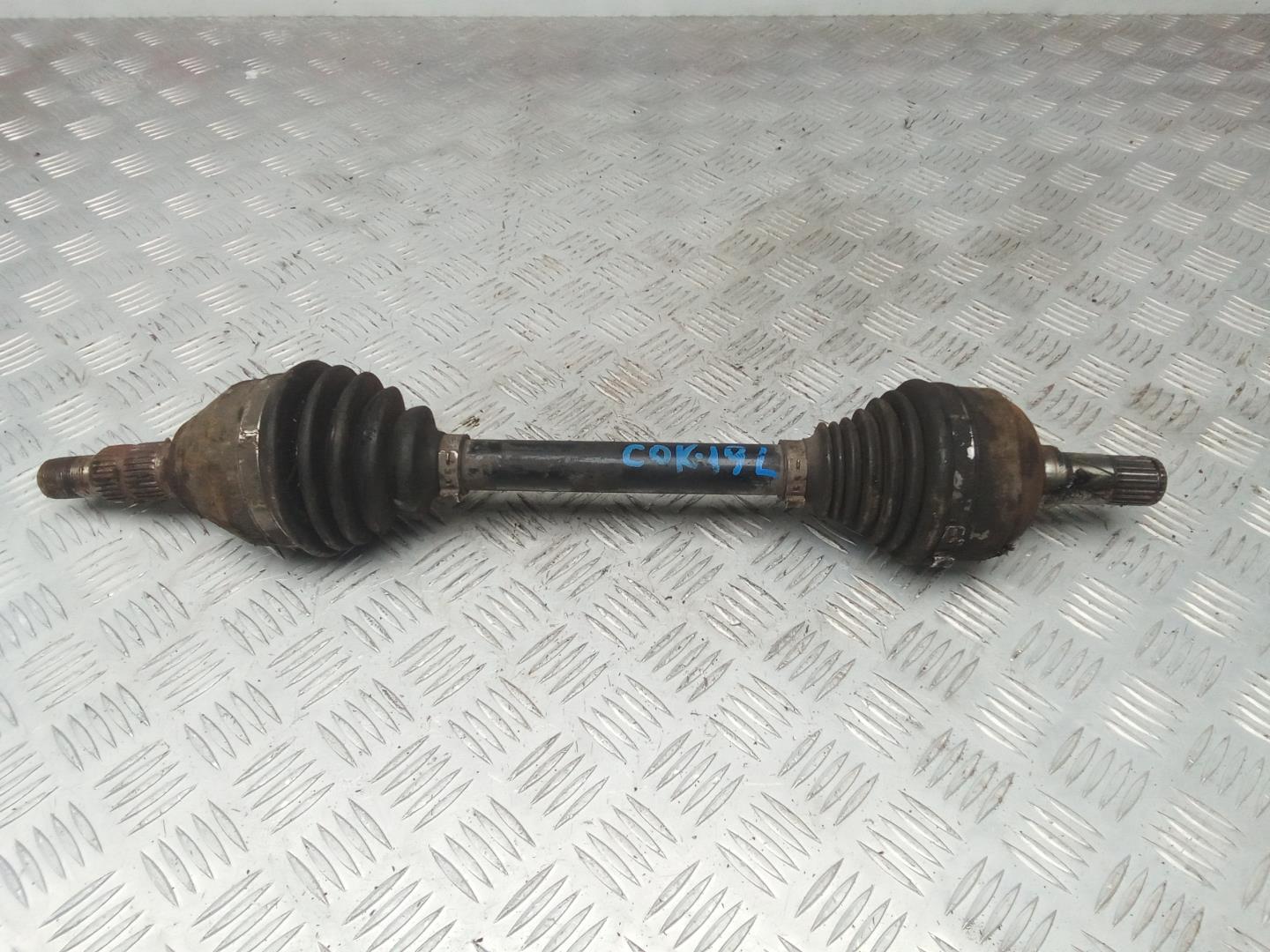 Полуось передняя левая