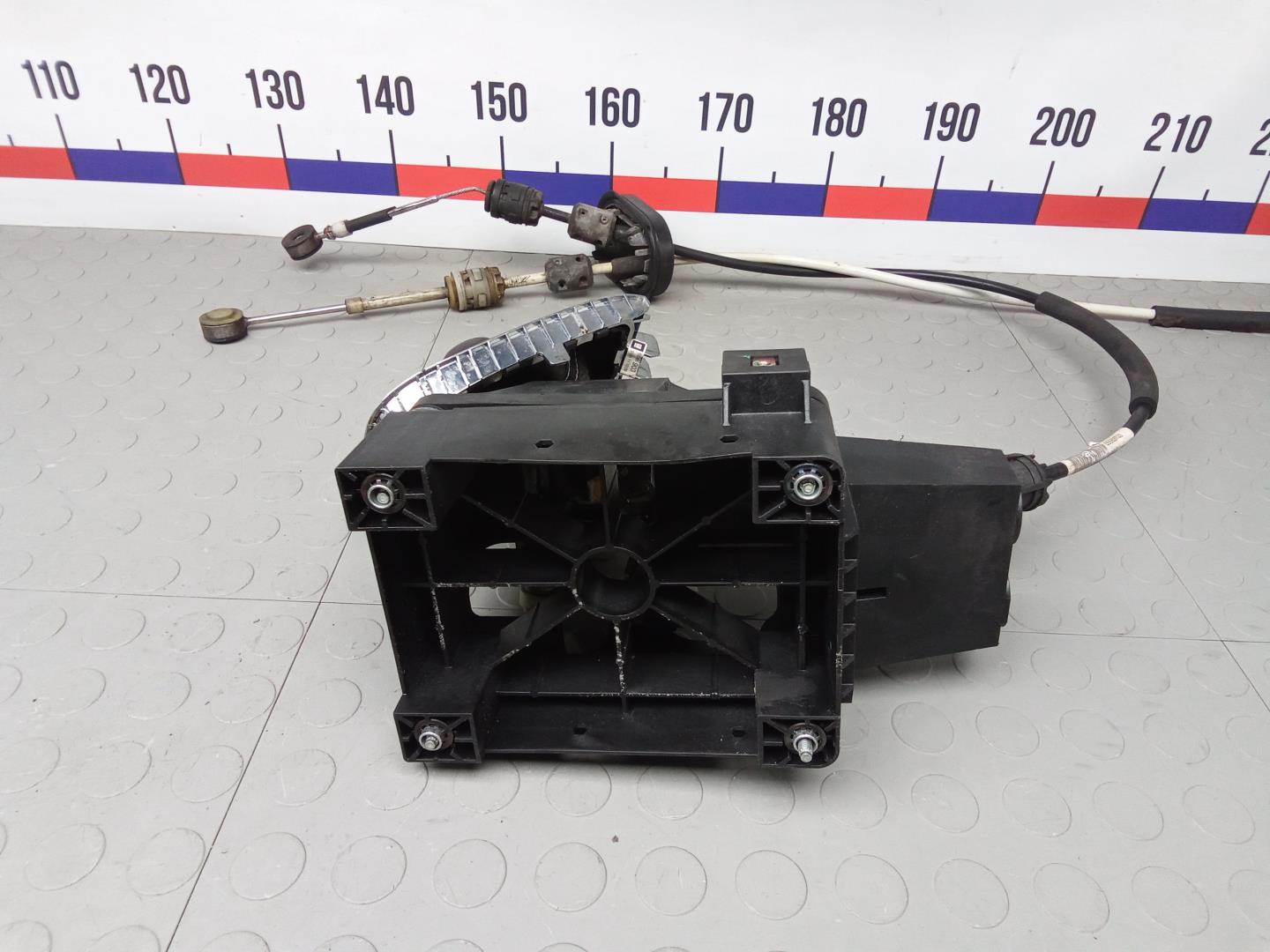 Кулиса МКПП / АКПП