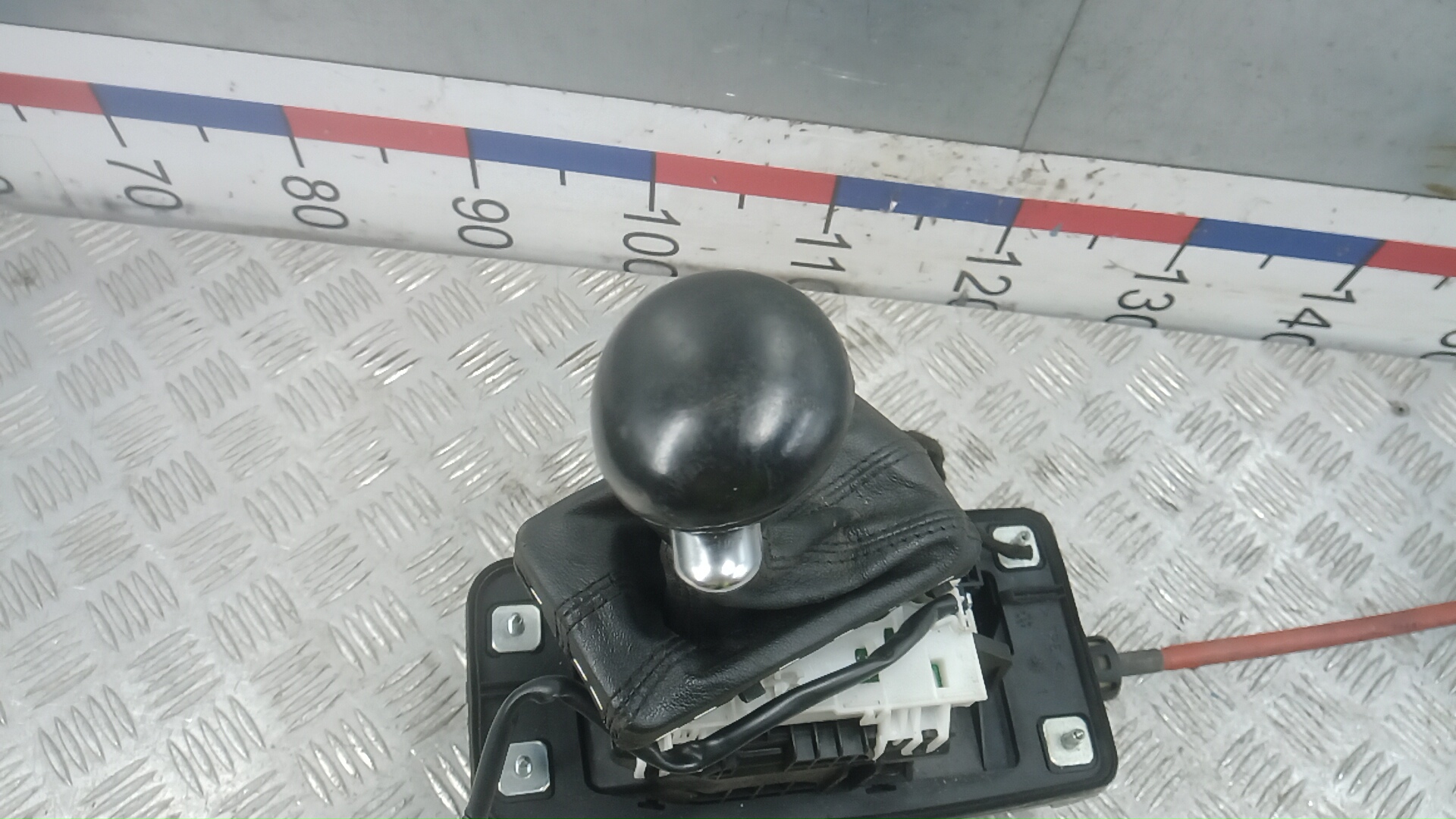 Кулиса МКПП / АКПП