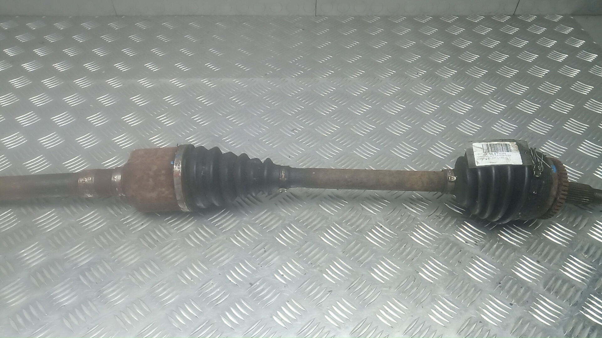 Полуось передняя правая