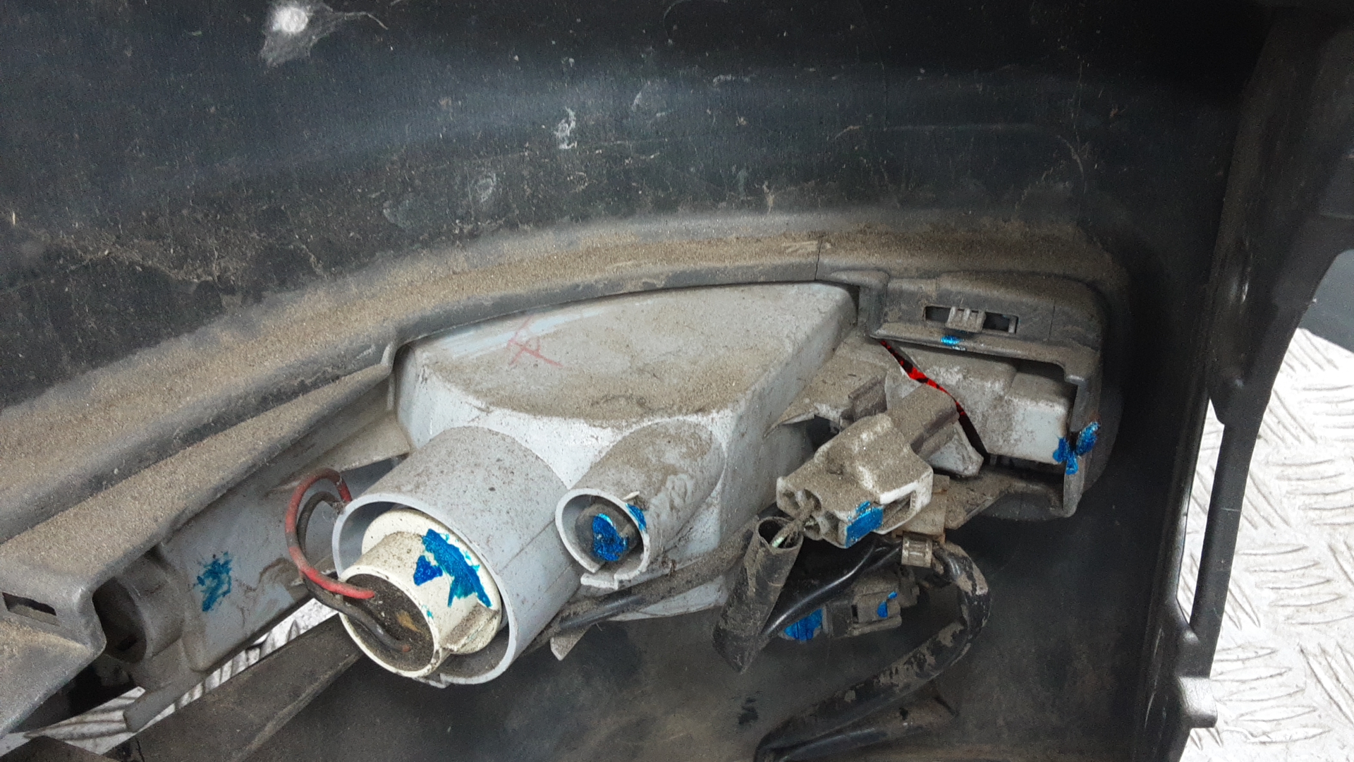 Накладка заднего бампера правая