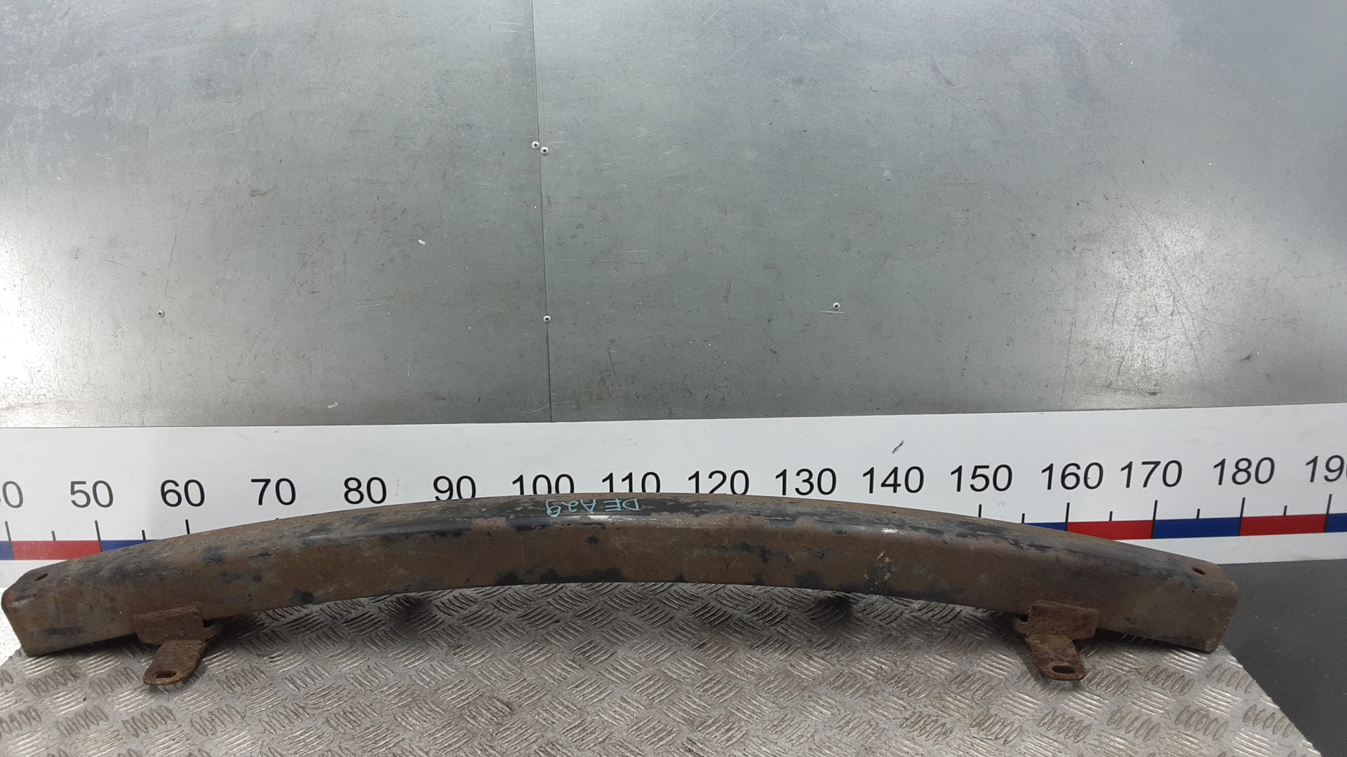 Кронштейн усилителя переднего бампера