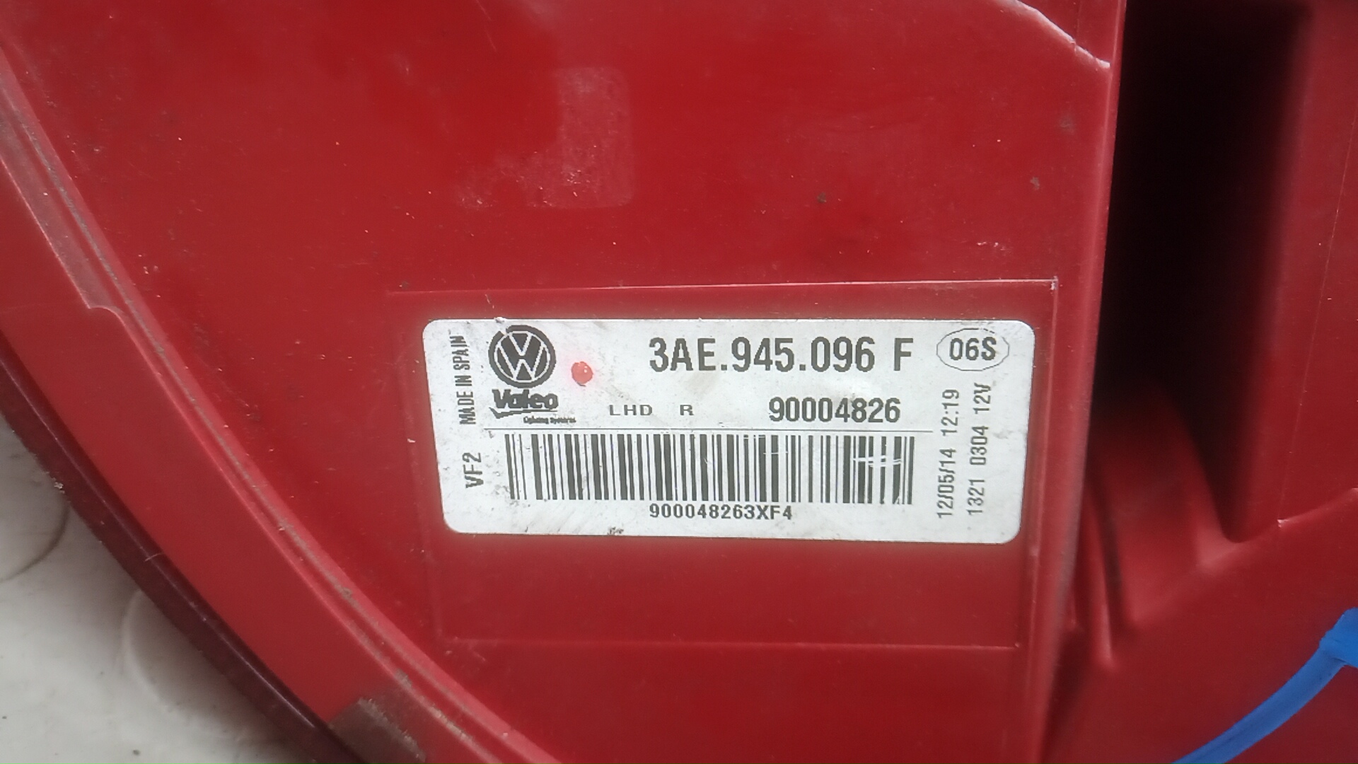 Фонарь задний правый