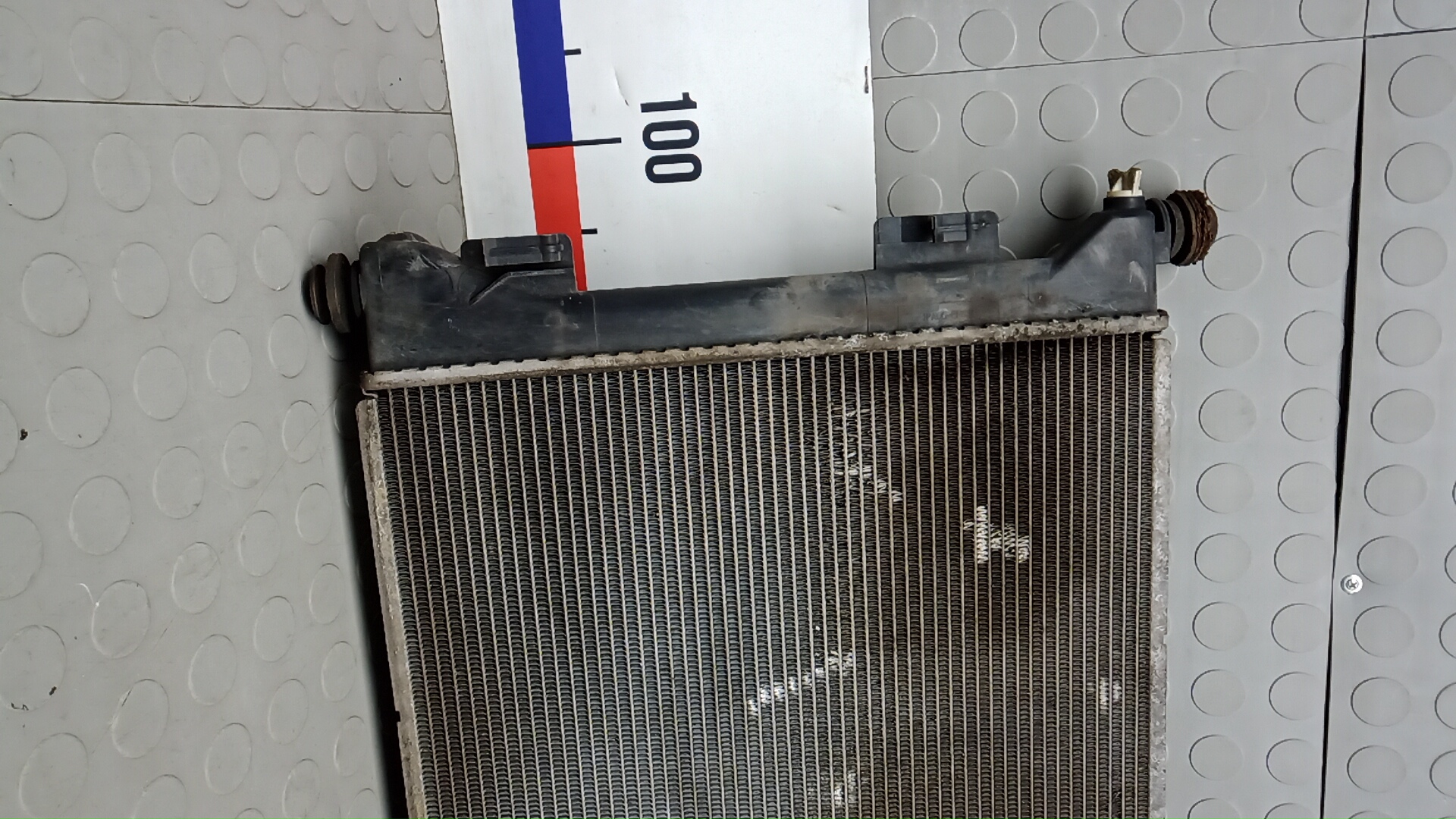 Радиатор охлаждения двигателя основной