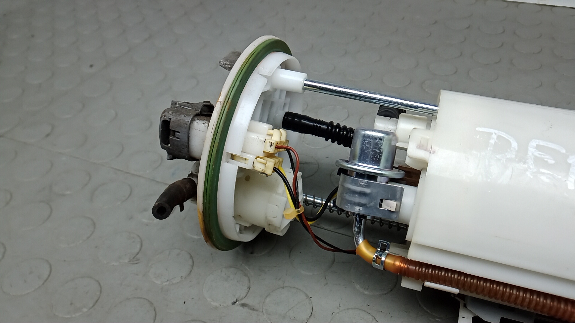 Насос топливный электрический