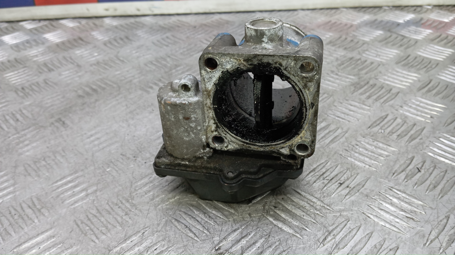 Заслонка дроссельная электрическая