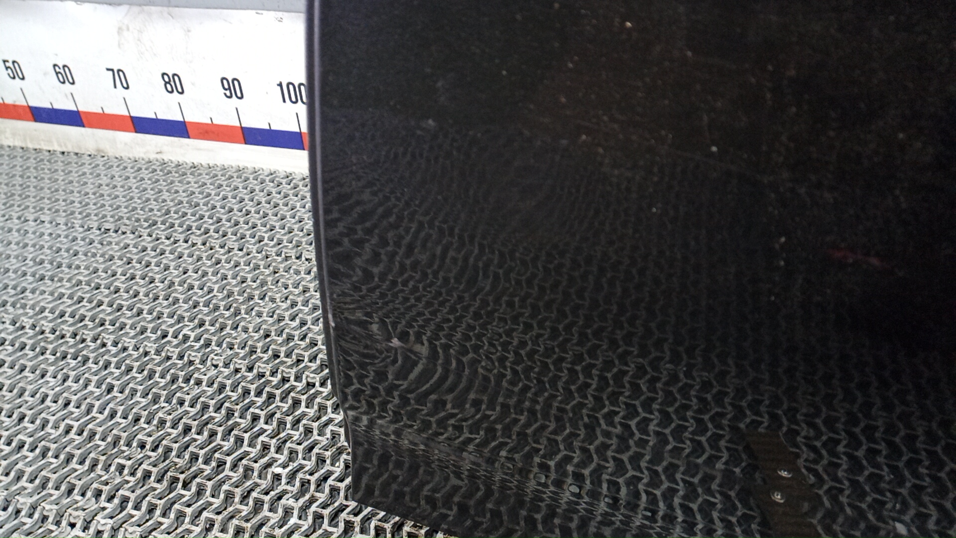 Дверь задняя левая