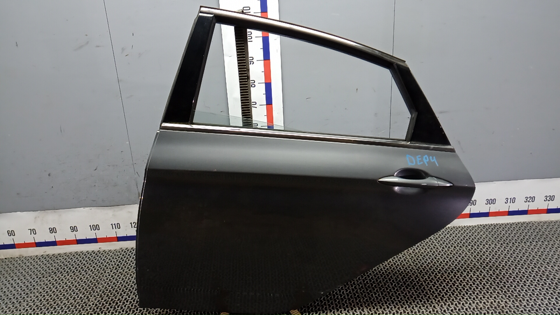 Дверь задняя левая