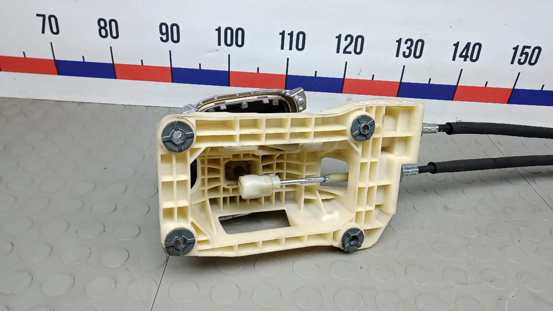 Кулиса МКПП / АКПП
