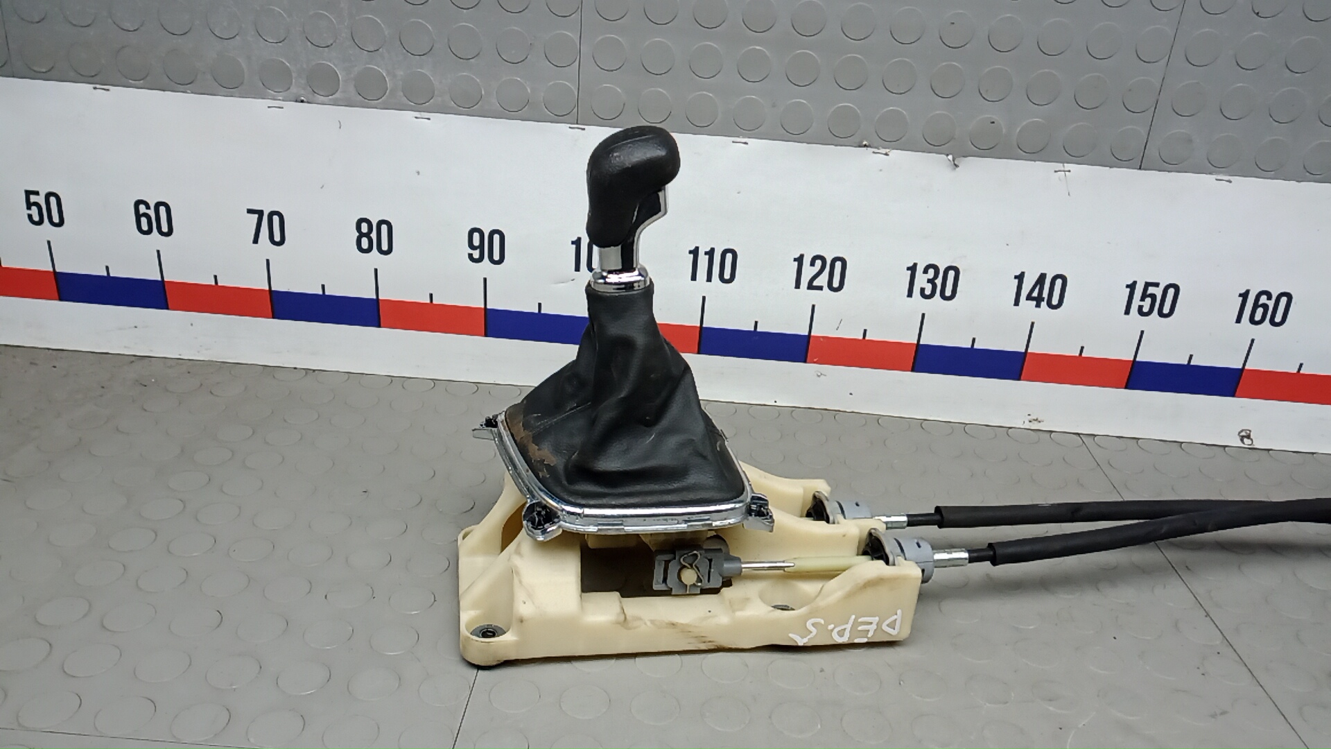 Кулиса МКПП / АКПП