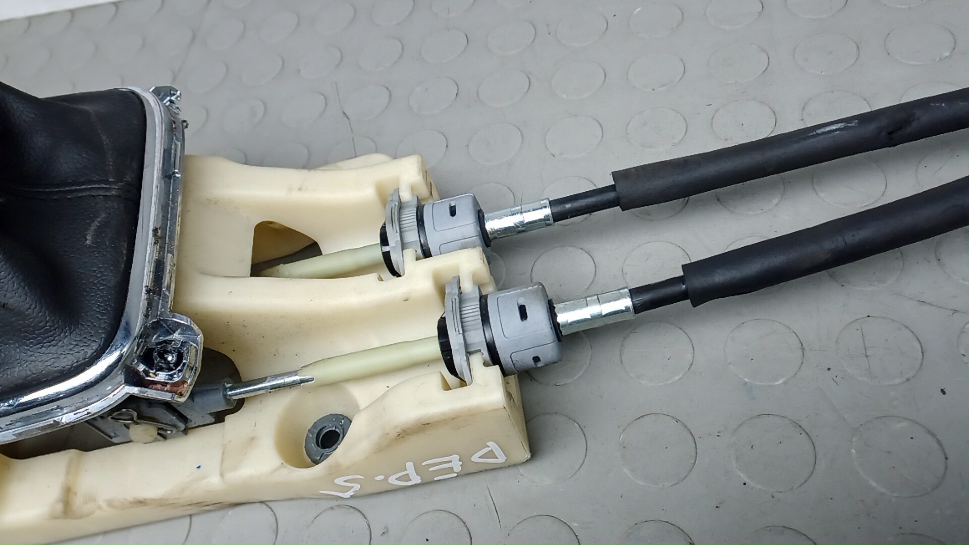 Кулиса МКПП / АКПП