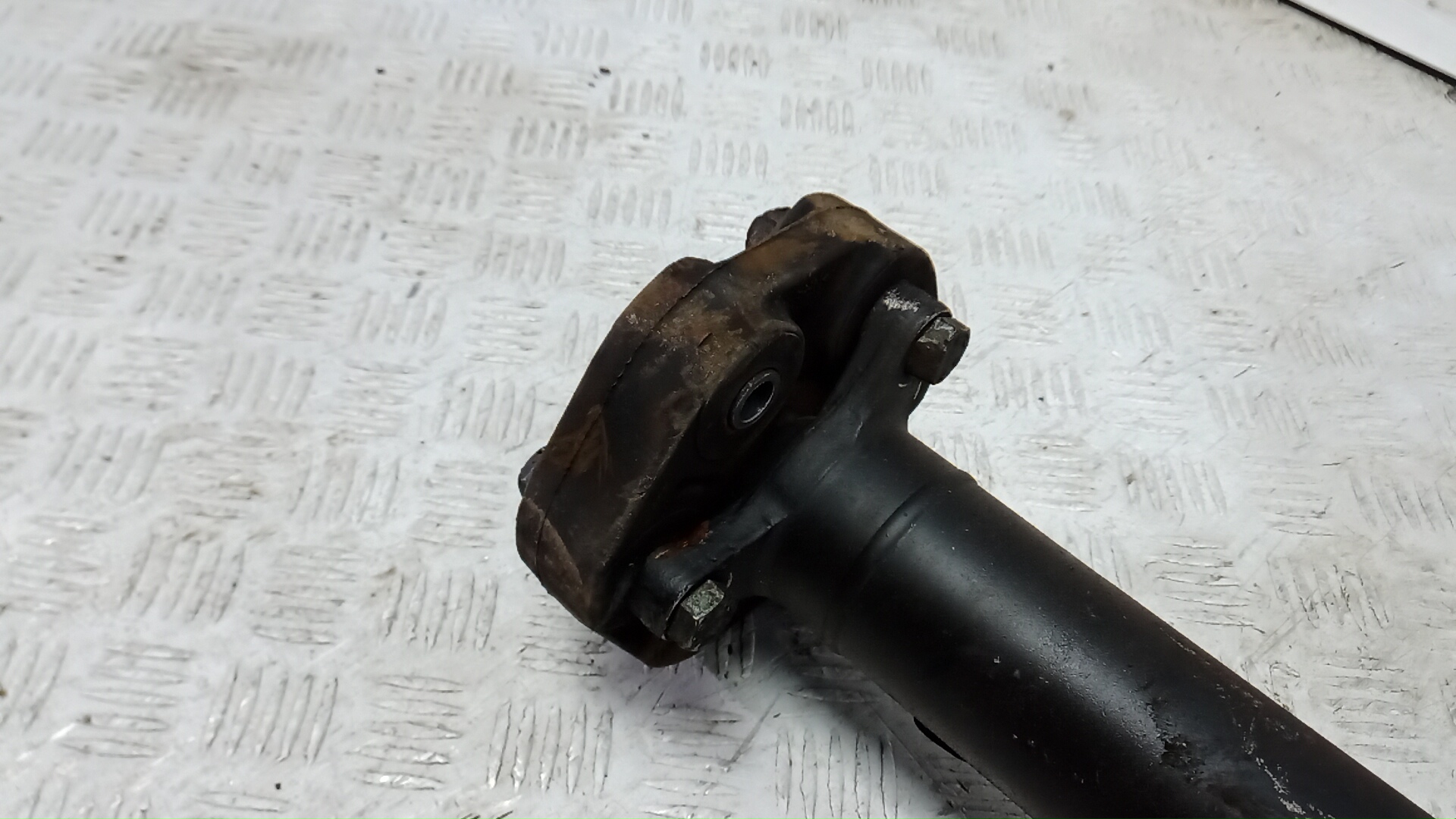 Вал карданный