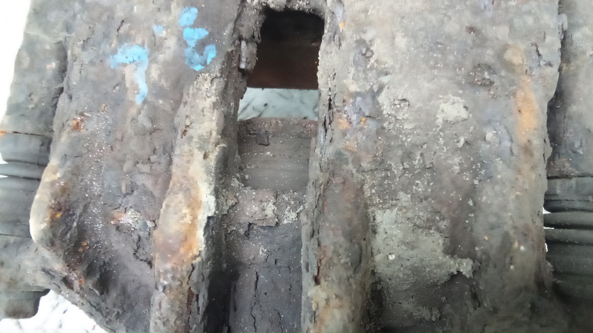 Суппорт задний левый