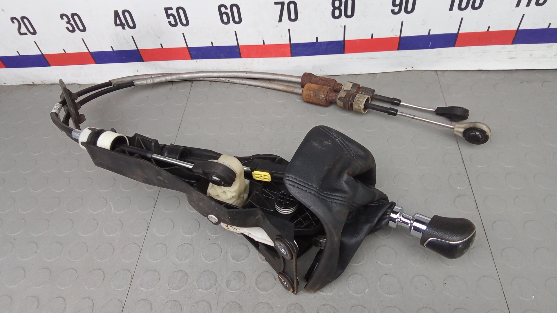 Кулиса МКПП / АКПП