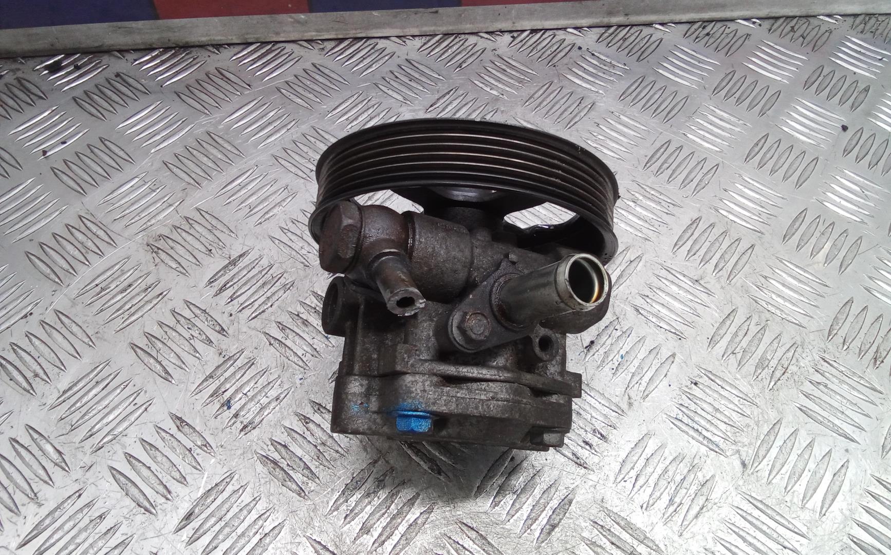 Насос ГУР (гидроусилитель руля)