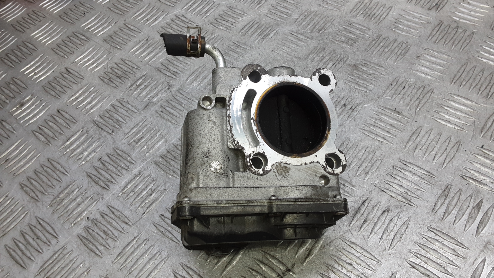 Заслонка дроссельная электрическая