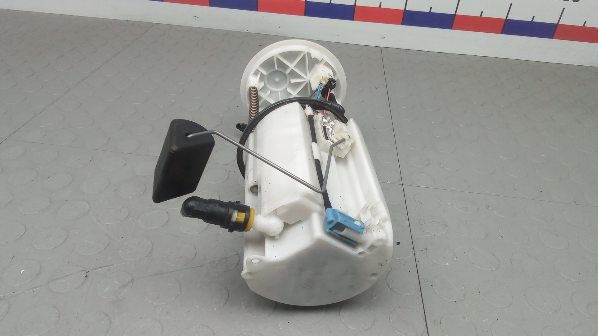 Насос топливный электрический