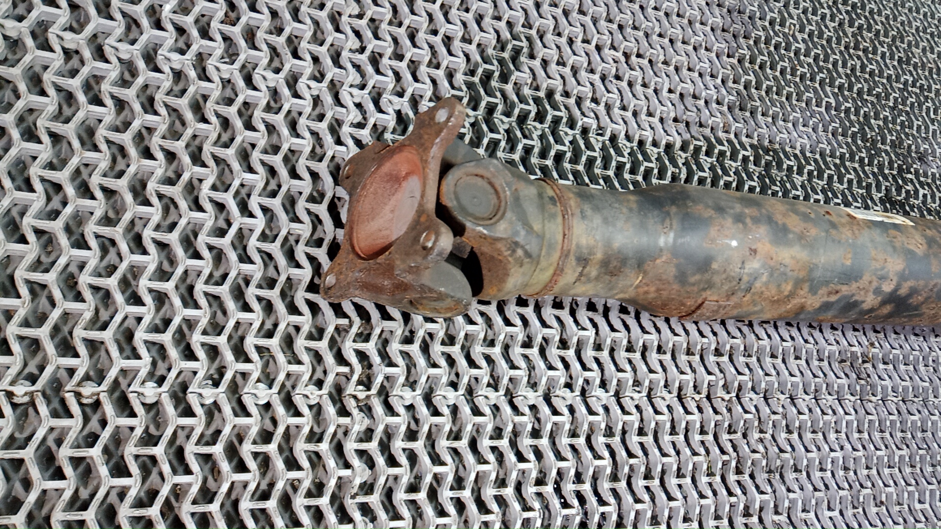 Вал карданный