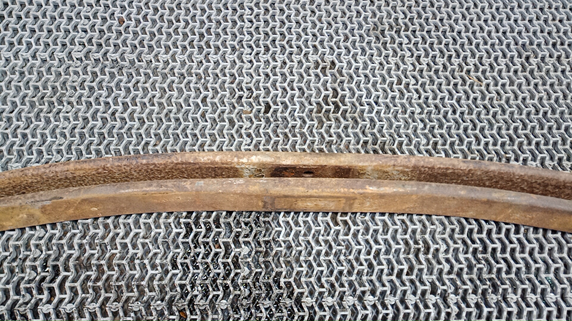 Рессора задняя