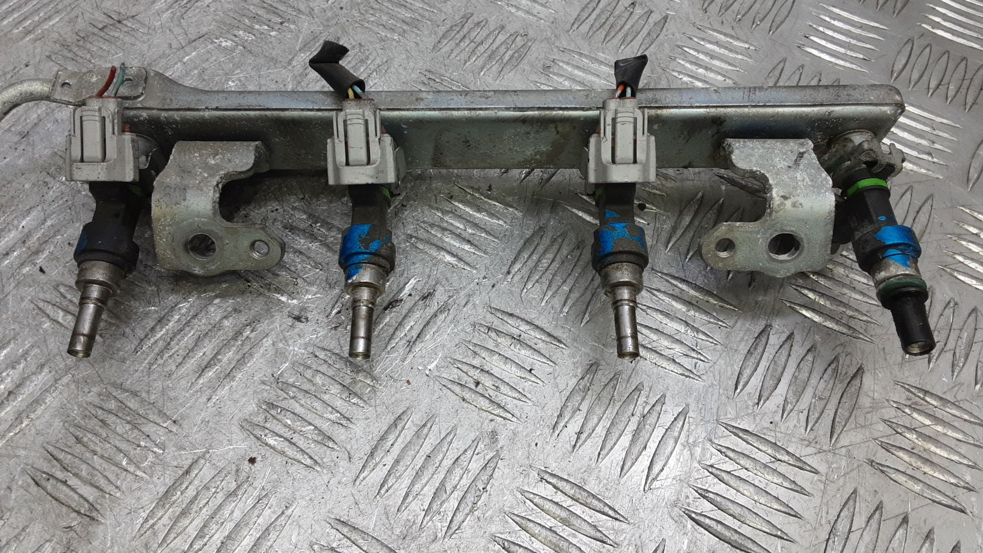 Рейка топливная (рампа)