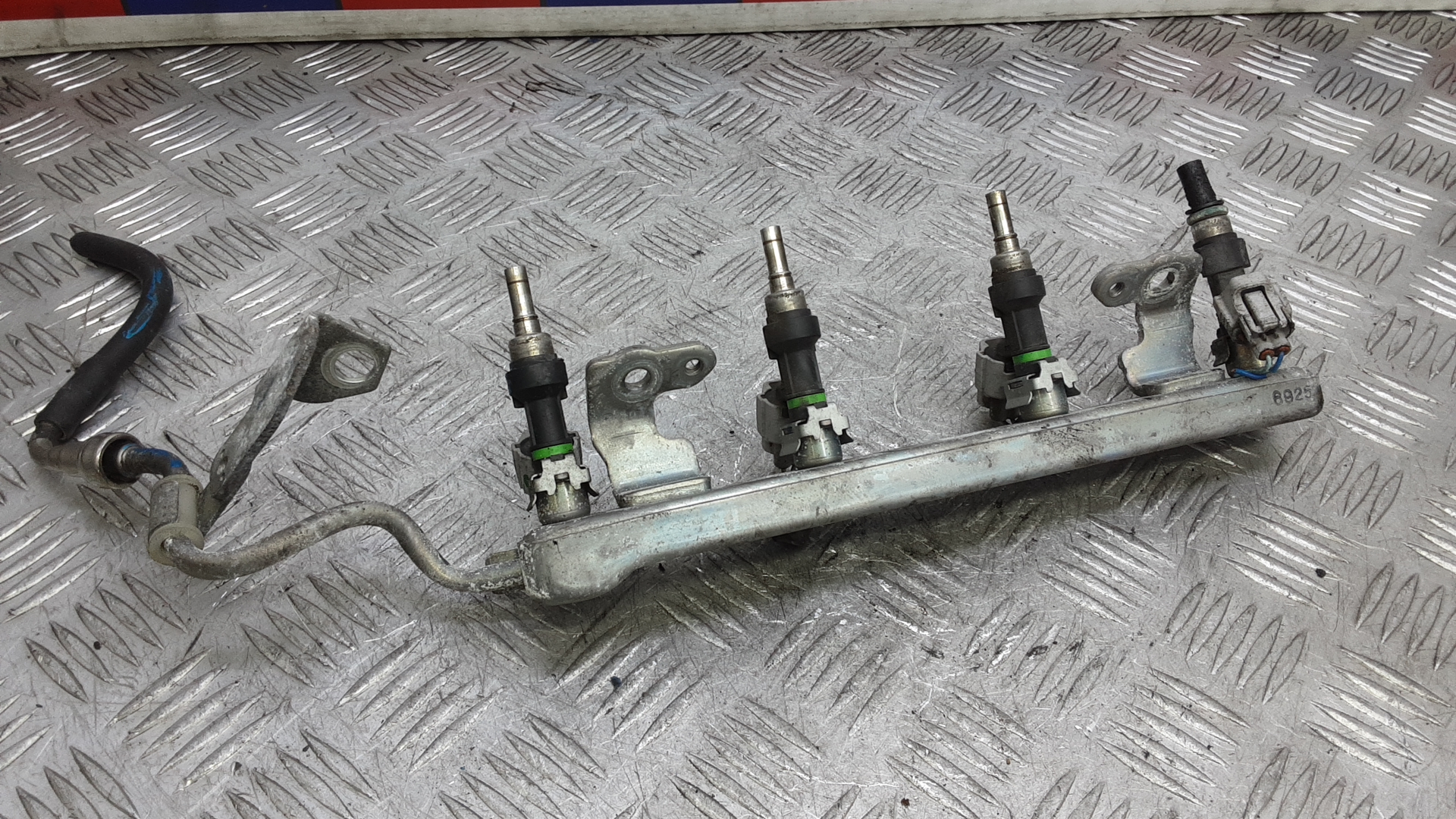 Рейка топливная (рампа)