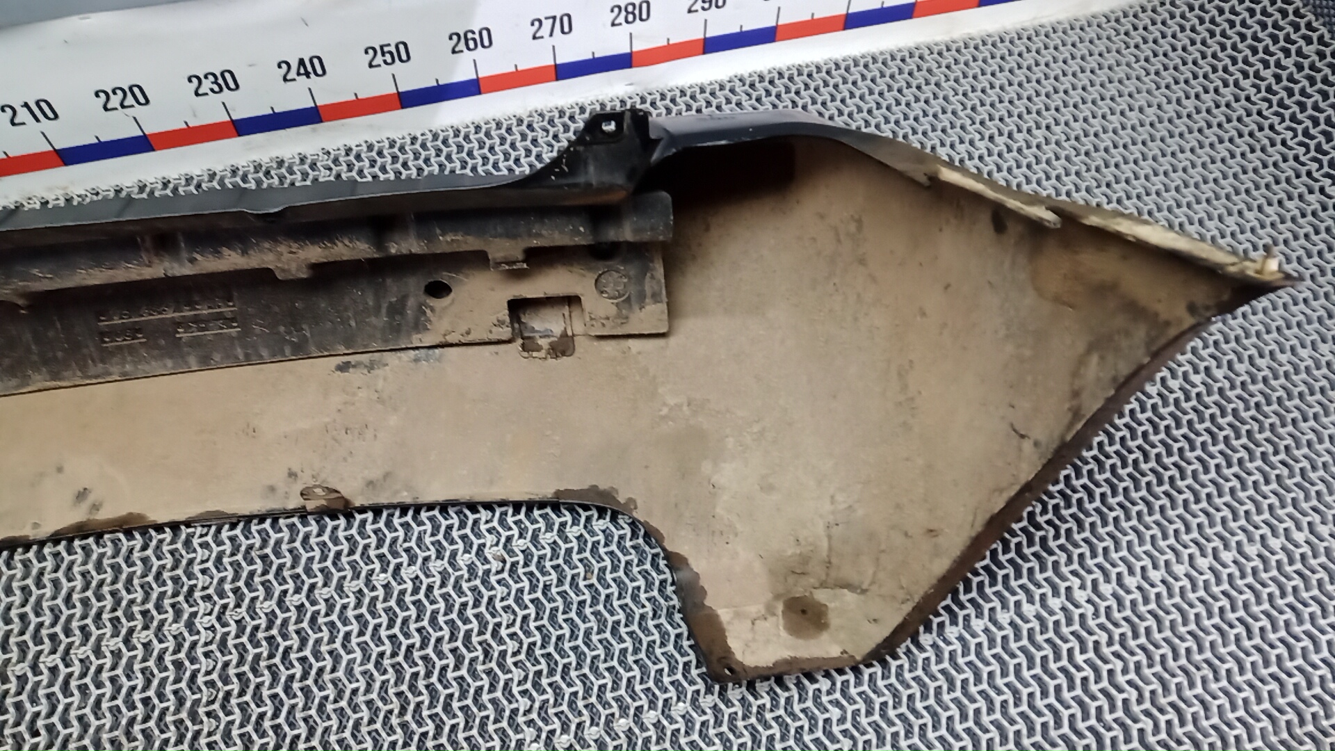 Бампер задний