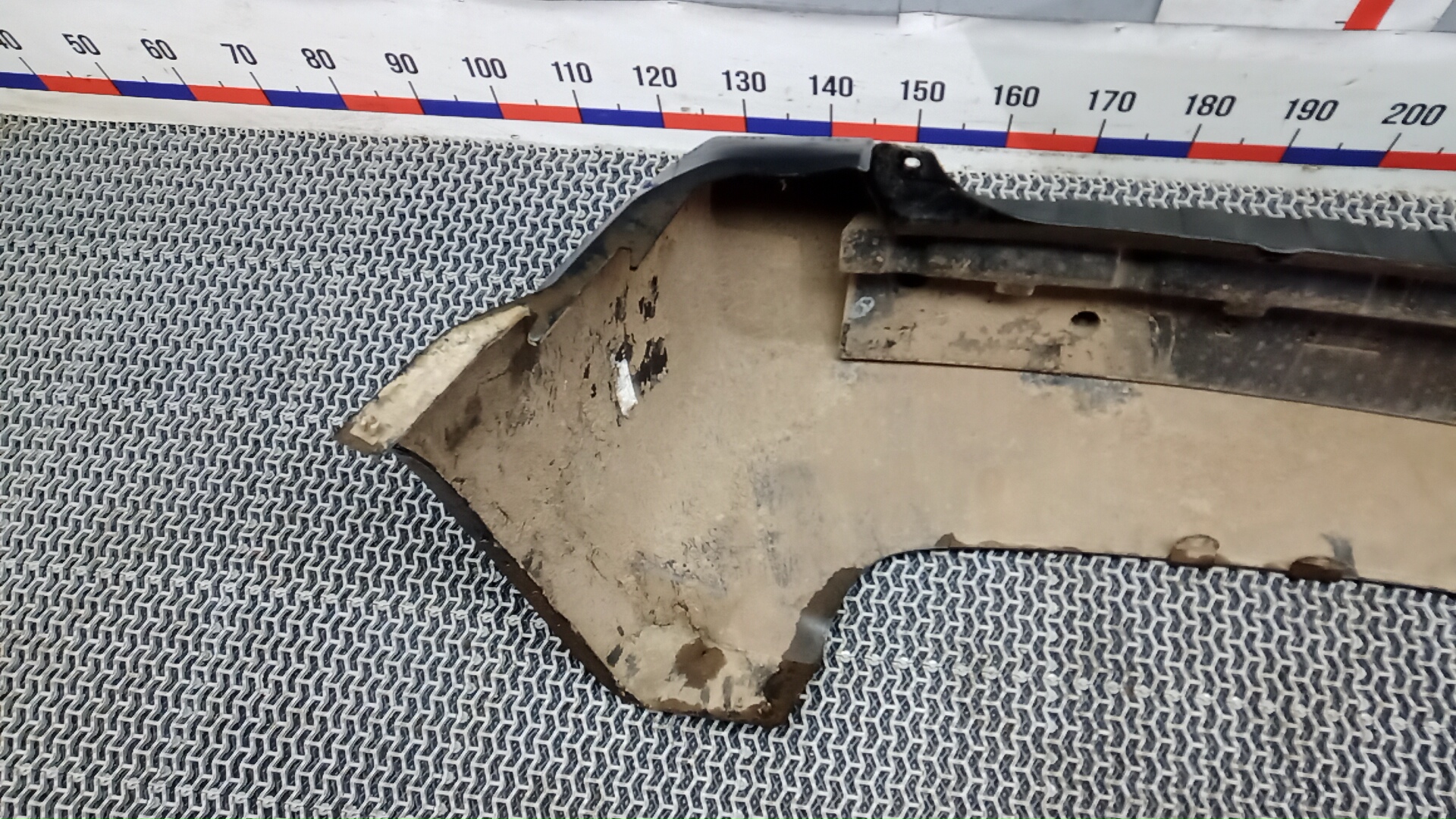 Бампер задний