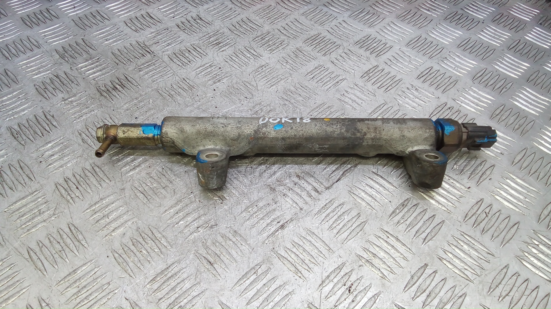 Рейка топливная (рампа)