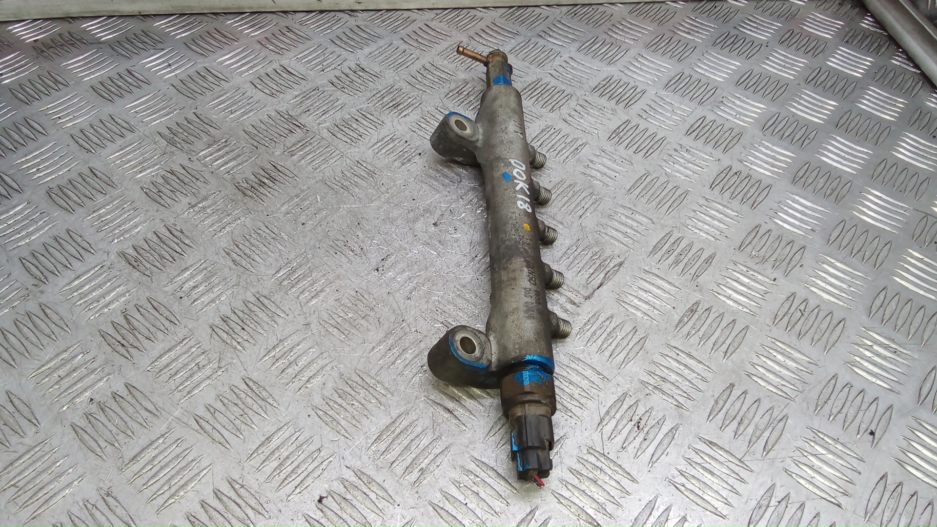 Рейка топливная (рампа)