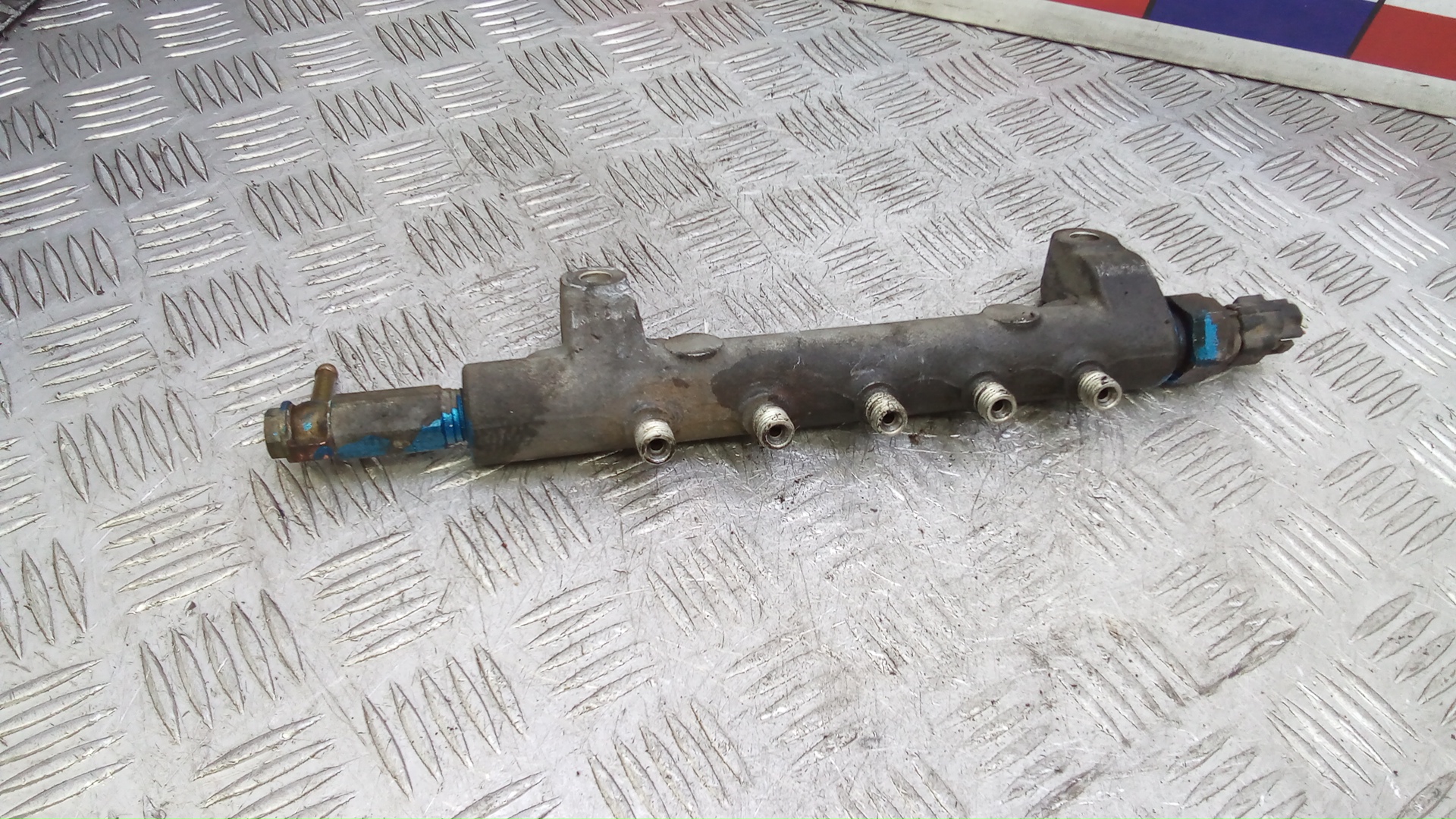 Рейка топливная (рампа)