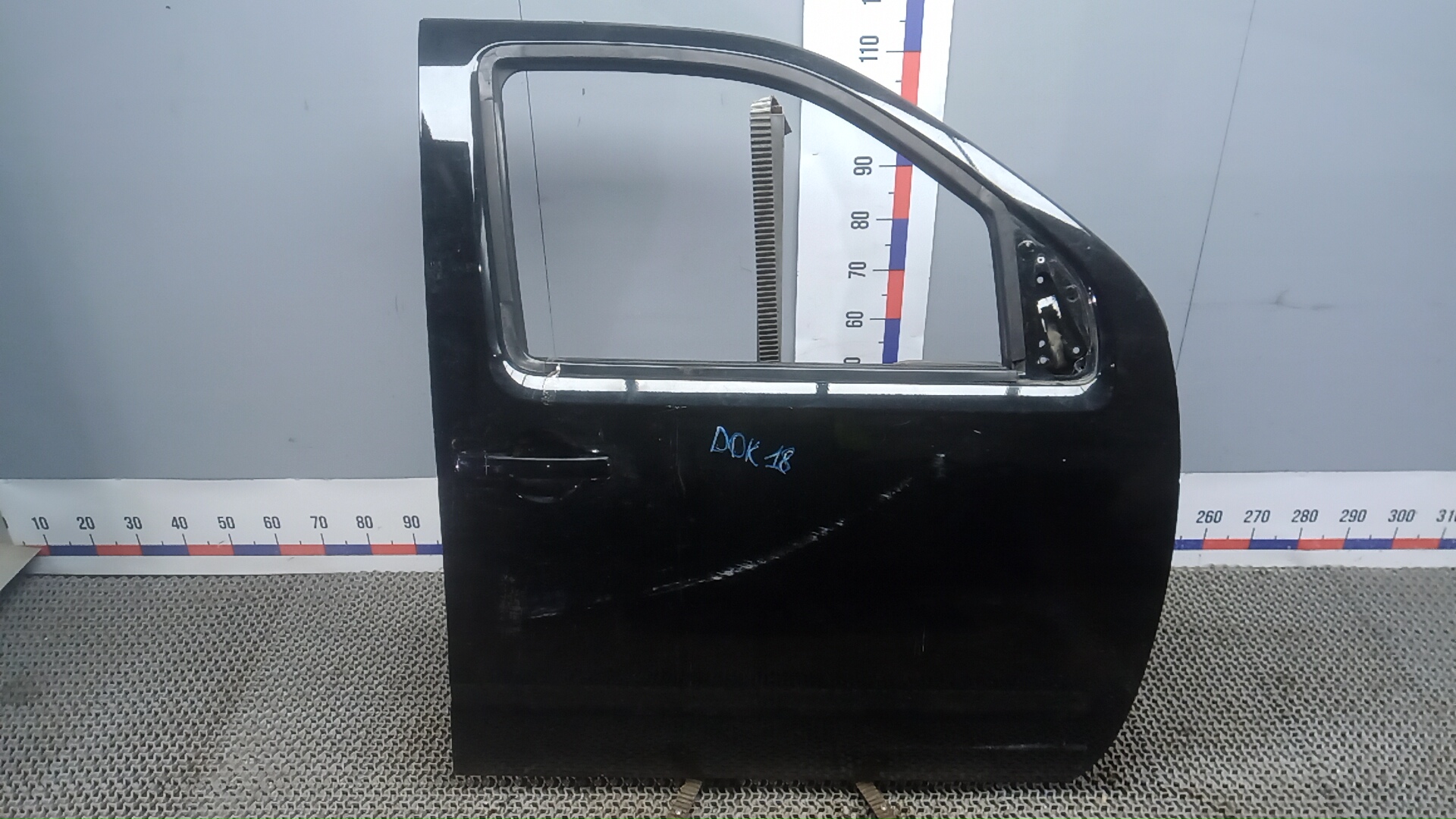 Дверь передняя правая